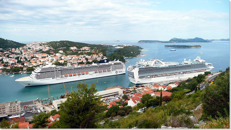 Nach Berechnungen der Hafenbehrde knnten an einem einzigen Tag rund 8.000 Kreuzfahrtpassagiere die Altstadt von Dubrovnik durchtreten. 