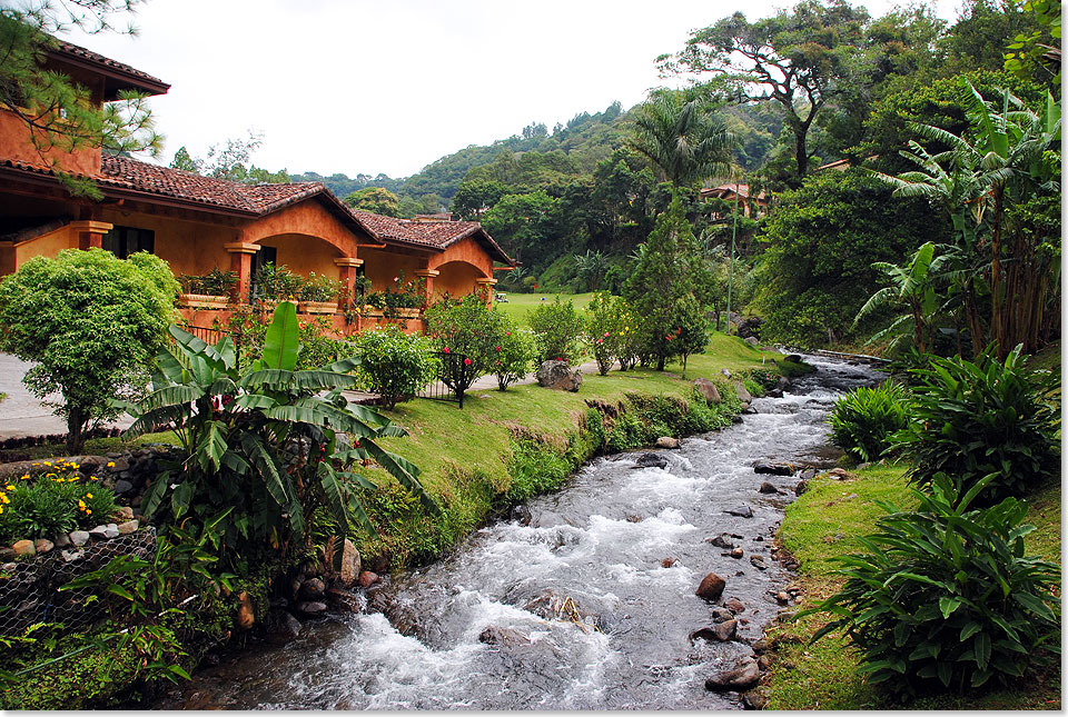 Nahe 
	Bajo Boquete an einem kleinen Bergfluss liegt das Resort Valle Escondido Verstecktes Tal