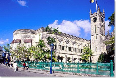 Der Clock-Tower am Parliament in Bridgetown auf Barbados.