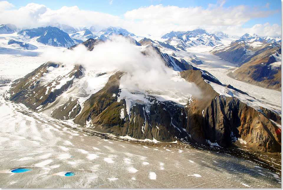 Der Ursprung des Gletschers liegt in 2.000 bis 3.000 Meter Hhe. Er reicht bis zum Meeresspiegel hinab.