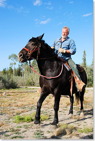  Auf der SIR North Country Ranch, die der Deutsche Rolf Schmitt seit ber 14 Jahren mit seiner Frau Ingrid
betreibt, knnen Gste reiten  und auch reiten lernen