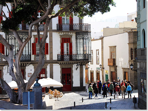 Landgnger in der historischen Altstadt von Las Palmas.