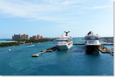 Nchster Halt Nassau, Bahamas. Die Kollegen sind schon da. Das Atlantis Resort bleibt relativ ungerhrt. 