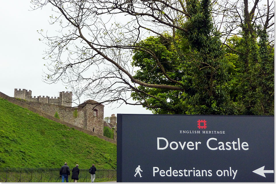 Dover Castle, von Land und von See her gut geschtzt, gehrt zum historischen Erbe an der englischen Sdkste. Die letzten Meter muss der Besucher zu Fu zurcklegen.