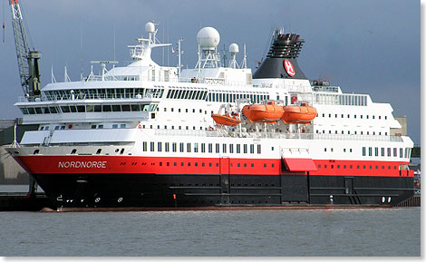 Die norwegische Reederei Hurtigruten bietet entlang der norwegischen Kste auf allen Schiffen, auer dem Nostalgie-Schiff LOFOTEN, kostenloses W-LAN an.