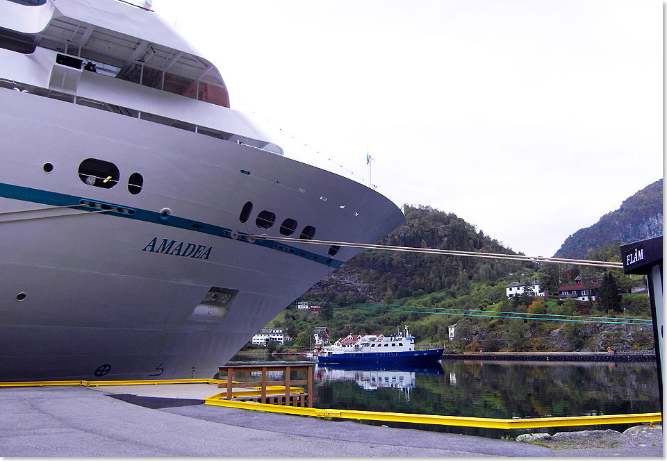 Die AMADEA ist bereit zum Auslaufen nach Molde und erwartet ihre Gste an Bord zurck.