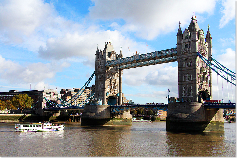 18105 13 London Zweiter Tag109 Tower Bridge 2017 Kai Ortel