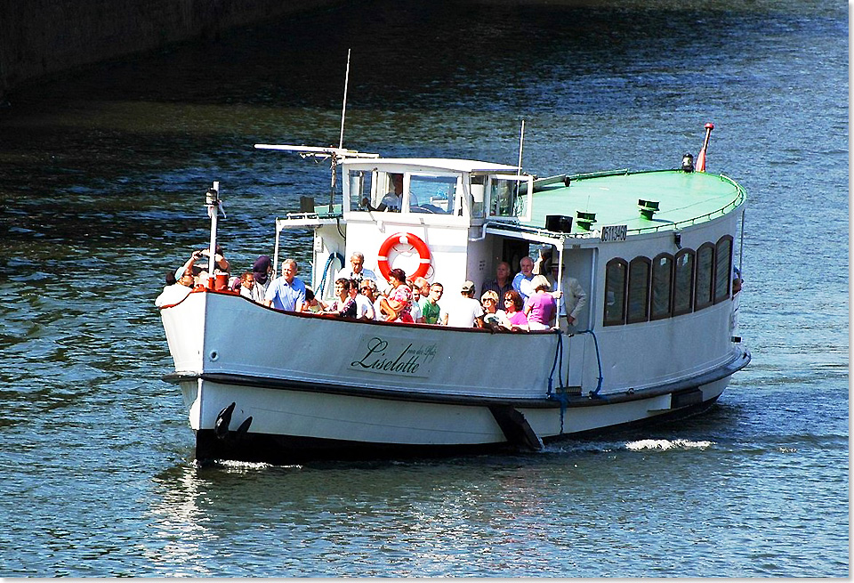 19113 4 Als MS LIESELOTTE VON DER PFALZ von Heidelberg aus auf dem Neckar unterwegs