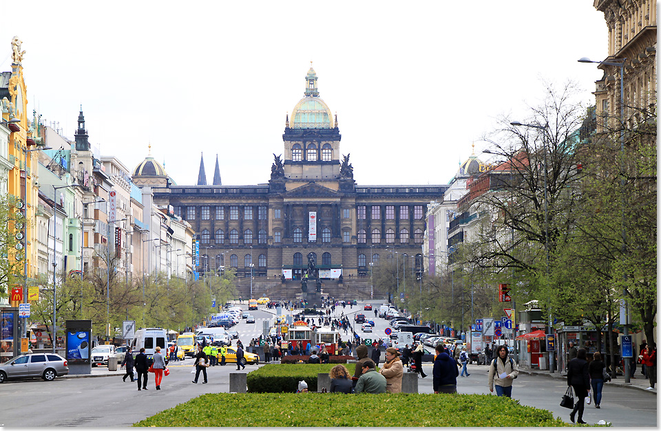 20114 36 Der beruehmte Prager Wenzelsplatz