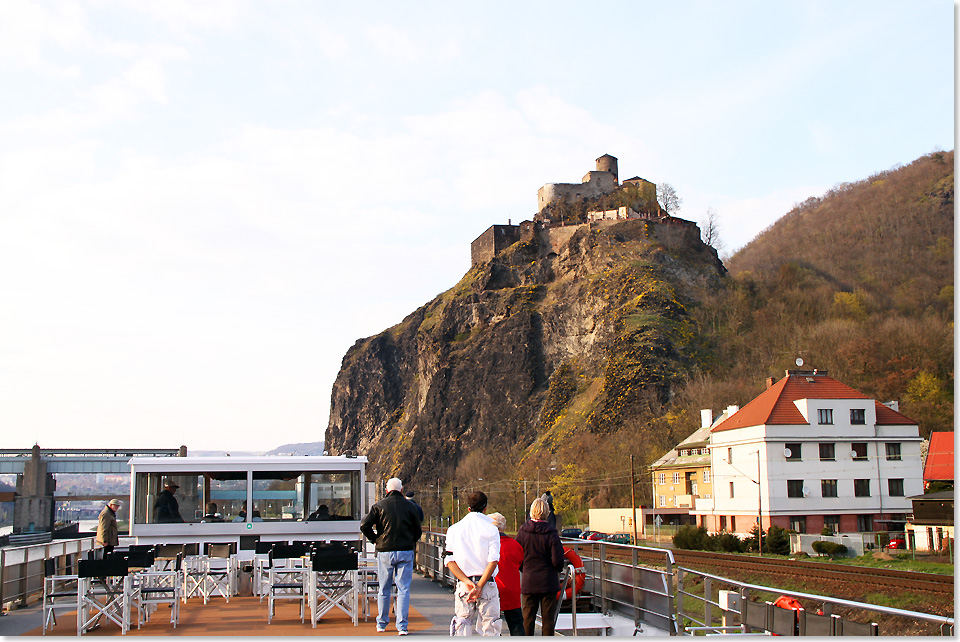 20114 38 Burg Schreckenstein aus Decks Sicht