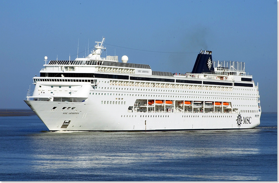 18204 MSC Armonia 2008 Bremerhaven C Eckardt