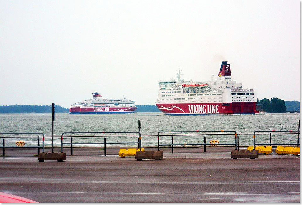 18209 VIKING XPRS nach Tallinn gefolgt von der MARIELLA DSCI9244 Foto C Behm