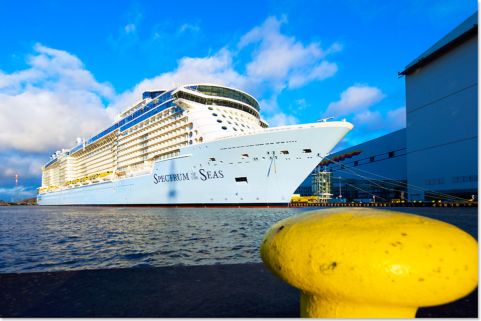 19204 Spectrum of the Seas auf derMeyer Werft 2