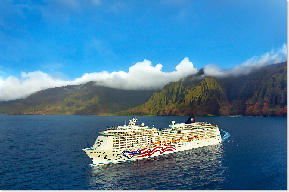 19211 NCL Pride of America NaPali Coast