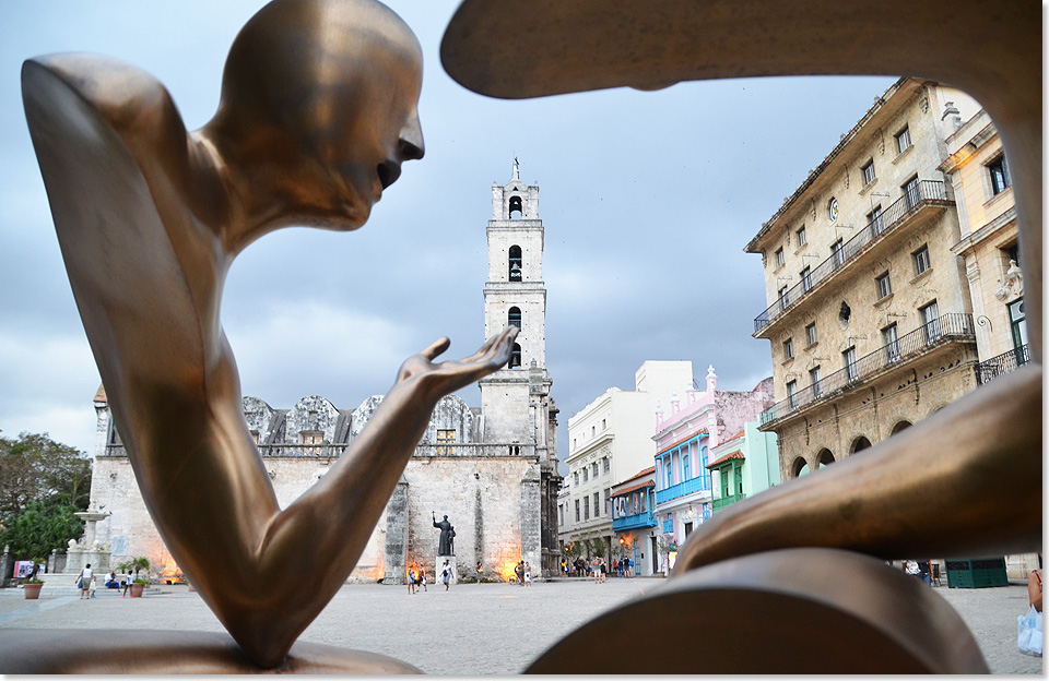 17305 Cuba Fricke Moderne Kunst vor alter Pracht in Havanna