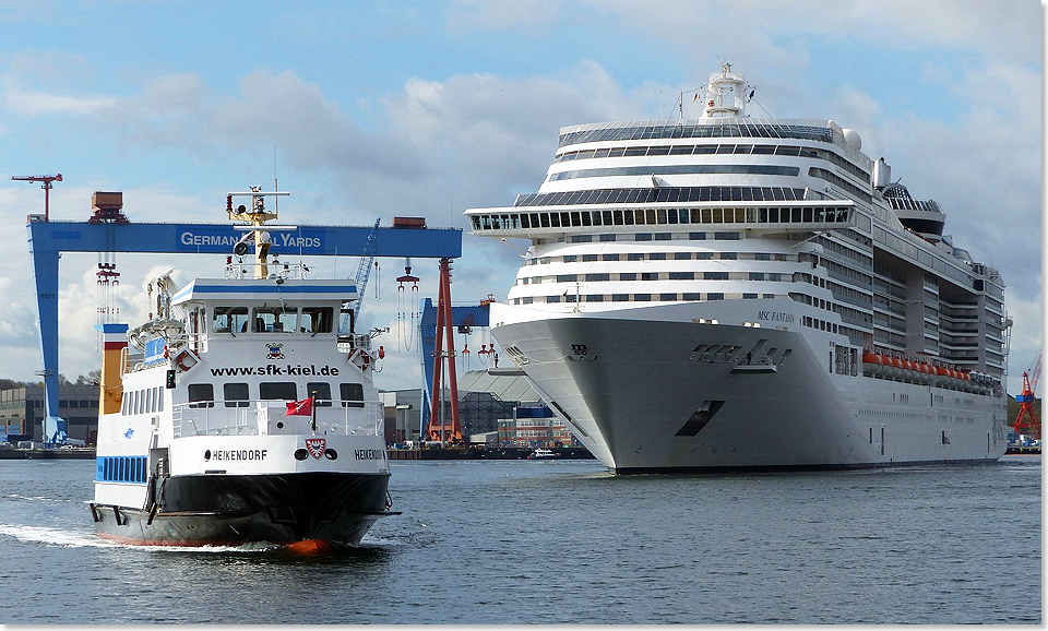 17311 MSC Fantasia in Kiel Foto Port of Kiel