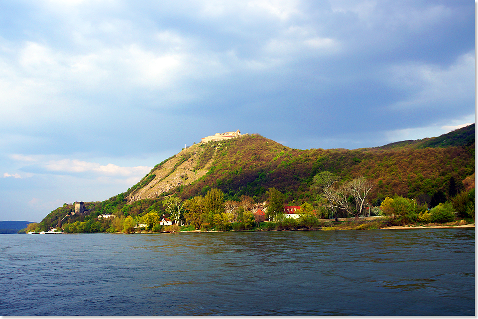 19313 EG Burg Visegrad im Donauknie 09176