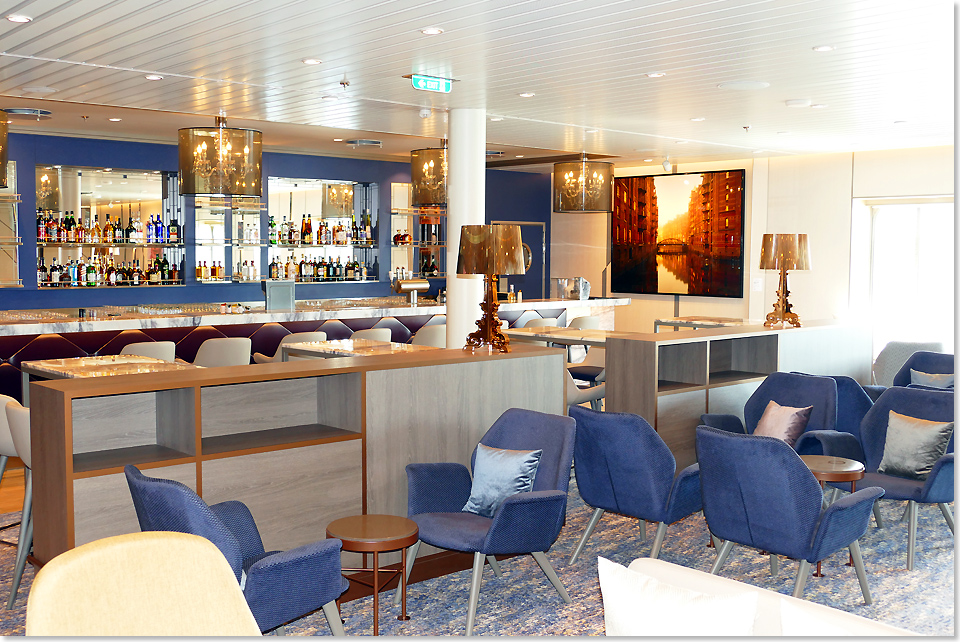 18408 15 Mein Schiff 1 LUMAS Bar01 2018 Kai Ortel