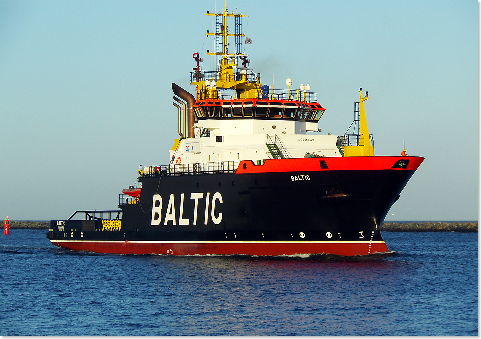 18421 Notschlepper Baltic 0912 015 P7134 Foto Reiner Frank