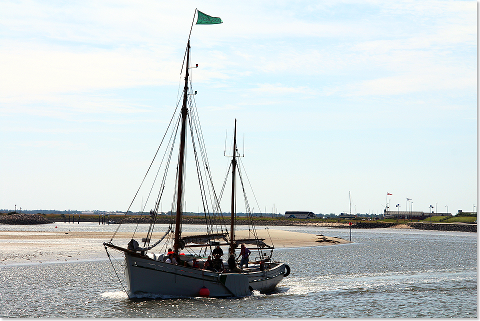 17508 30 Esbjerg Hafenrundfahrt Fanoe05 2015 Kai Ortel