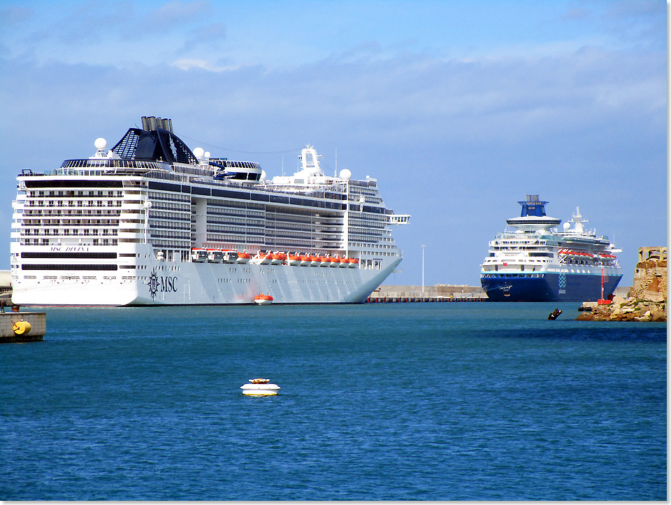 18510 17 MSC Divina und Sovereign Civitavecchia03 2018 Kai Ortel