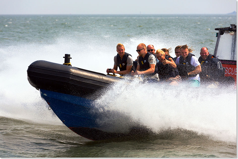 17614 Expedition im Rettungsboot Foto Marketing Groningen