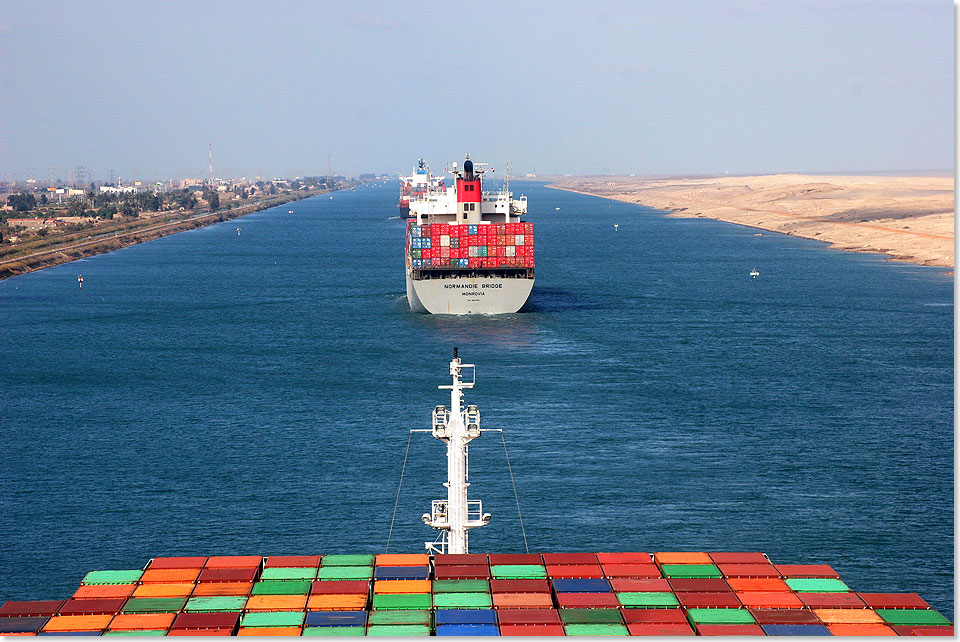 17618 PSW 13 Suez Kanal Konvoi vor Port Said