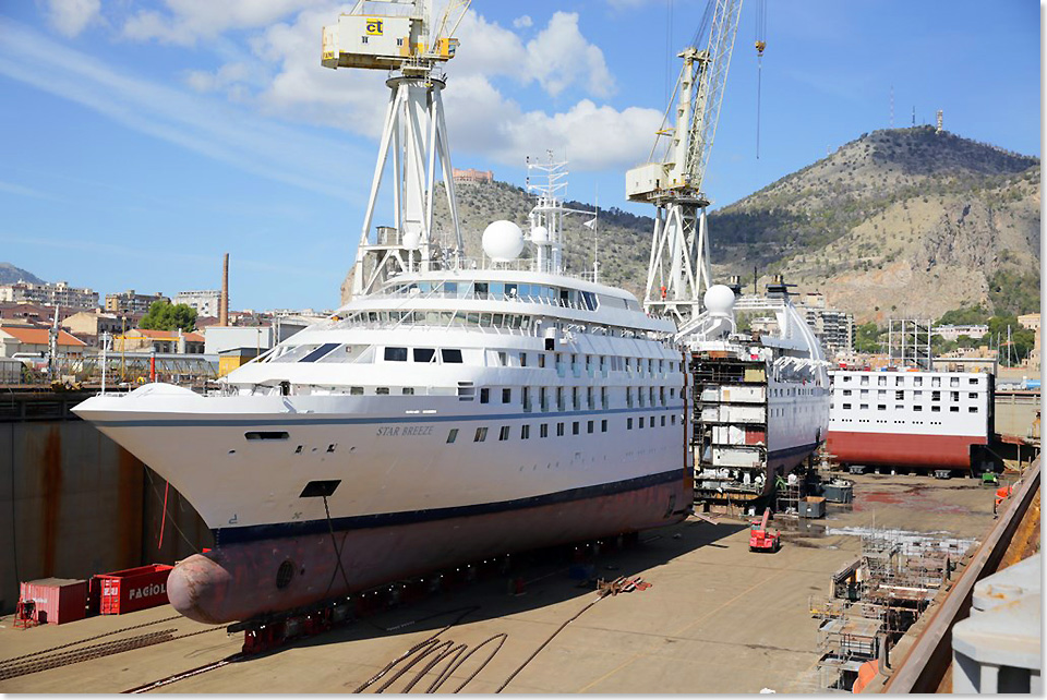 19604 Star Breeze Dock Palermo Foto Fincantieri