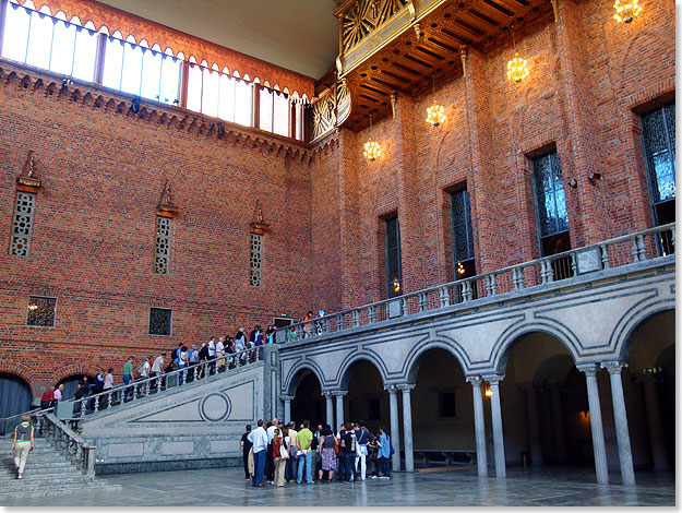 In diesem Saal des Stadthauses in Stockholm speisen jedes Jahr die neuen Nobelpreisträger, ihre Begleiter,die Komitees und der König.