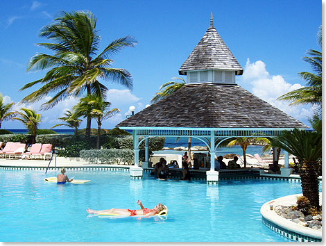 Pool-Bar des Braco Village Hotel & Spa