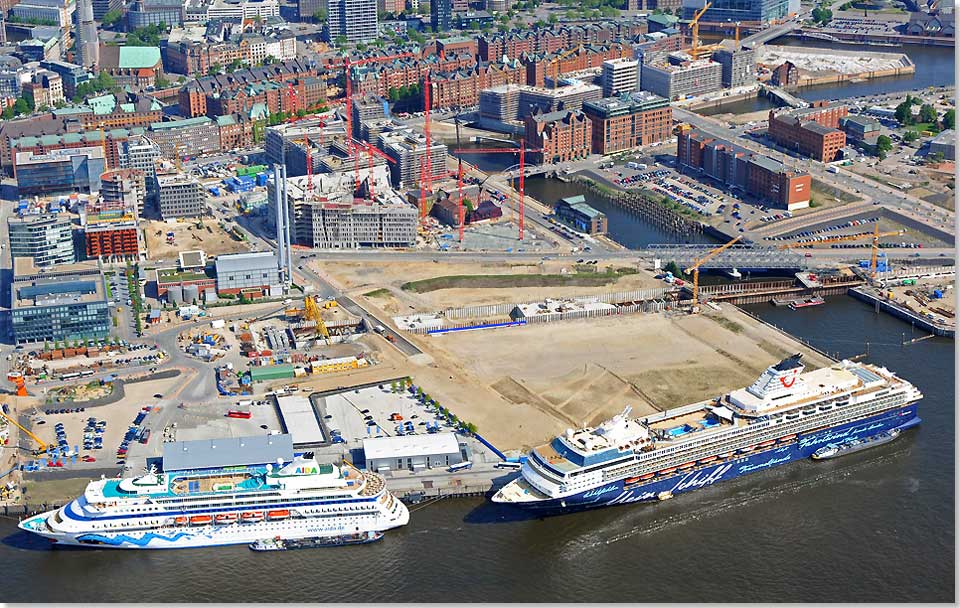 neue HafenCity mit dem Hamburg Cruise Center am Groen 
	Grasbrook