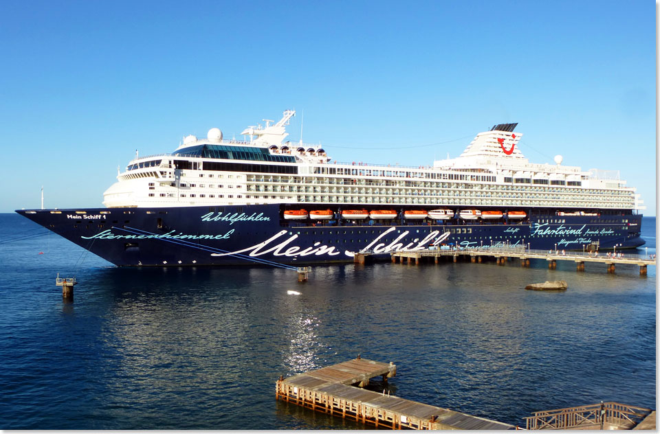 MEINSCHIFF 1 im Februar 2013 in der nrdlichen Karibik.