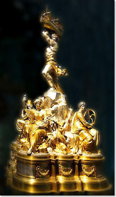 Foto: Heeresgeschichtliches Museum, Wien Ehrengeschenk der Stadt Triest an Tegetthoff nach seinem Seesieg bei Lissa: Es stellt Neptun dar, der ein Schiff in seinen Händen hochhält.
