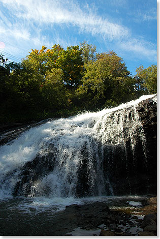 Kabir Kouba nennen die Wendat die 28 Meter hohen Wasserflle des Saint-Charles River