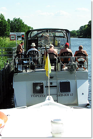 Vordermann an der Schleuse Lehnitz