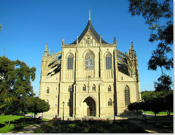 Kutna 
			Hora (Kuttenberg), gotischer Dom St. Barbara