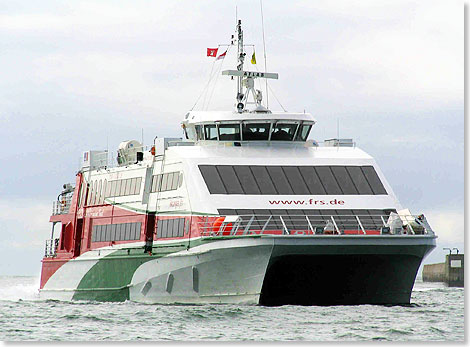 Katamaran Halunder Jet