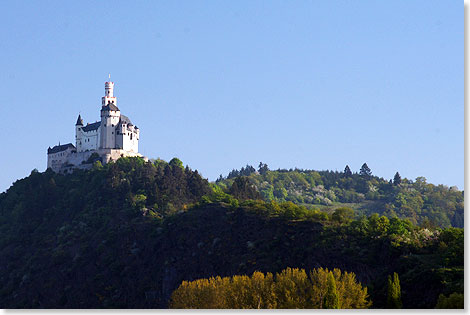 Marksburg oberhalb von Braubach