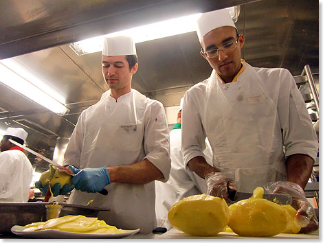 Die 
	Executive Chefs und ihre Jungkche machen den in der Kche.