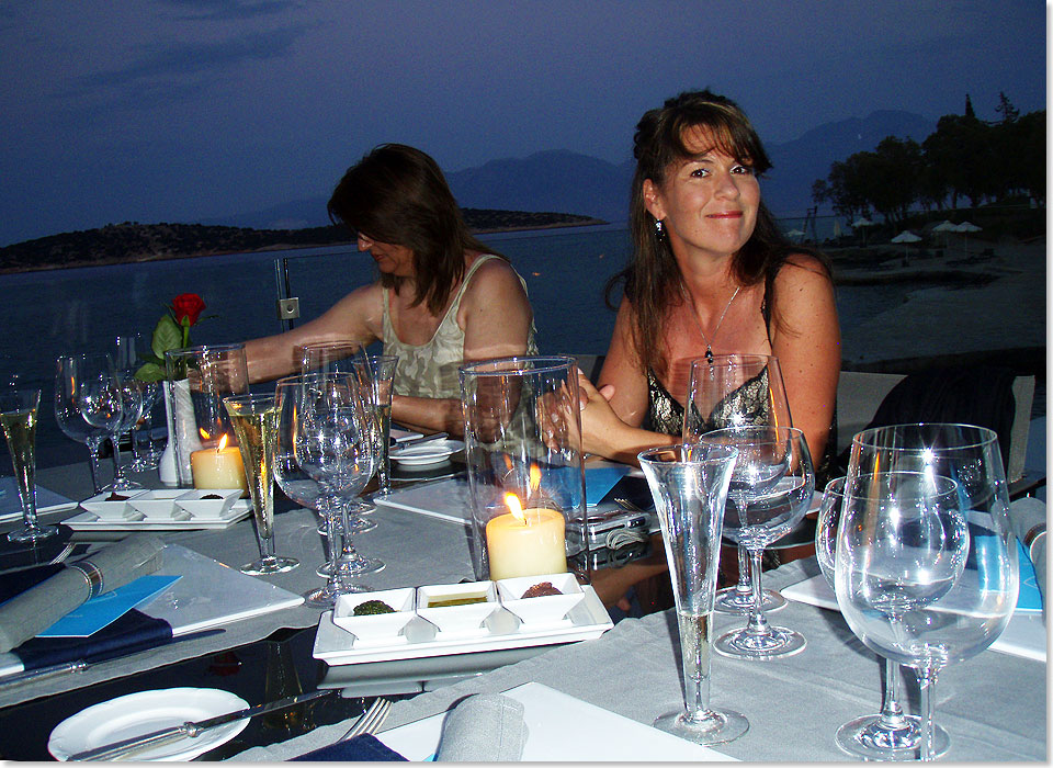 Das exklusive La Bouillabaise ist nicht nur das beste der vier Hotelrestaurants im Minos Beach, sondern zugleich eine der ersten Gourmetadressen von Kreta.
