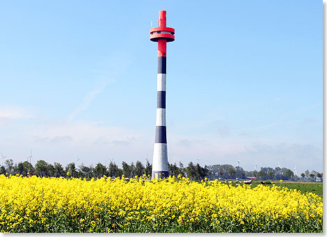 Das Oberfeuer der Schlanken Anna in Altenbruch von 1968 vor Cuxhaven.
