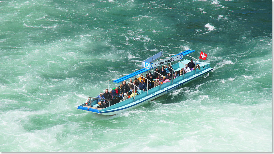 Es werden unterschiedliche Bootstouren angeboten: Felsenfahrt, Rheinberfahrt, Kleine Rundfahrt und Audioguidetour. Je nach Strecke variiert die Lnge zwischen

10 und 30 Minuten.