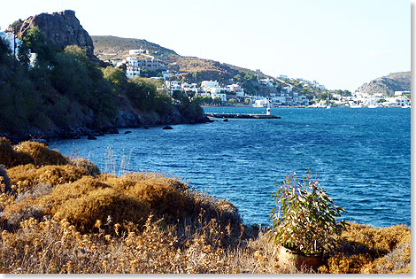 Auf der Insel Patmos lädt bereits die unmittelbare Umgebung des Hafenortes Skala zu Spaziergängen abseits der Touristenströme ein. 
