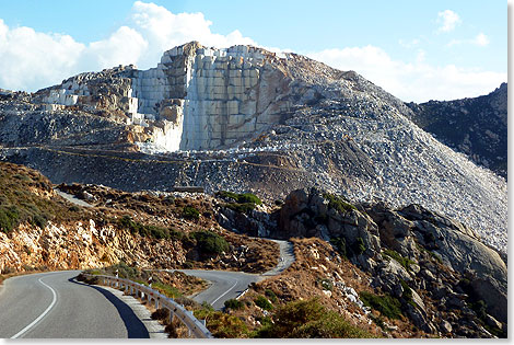 Marmor fr die Ewigkeit: Aus Naxos, der groen Insel in der gis, kommt immer noch ein berhmter Marmor, der im Tagebau abgebaut wird.
