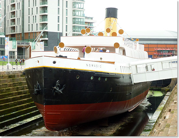 Fast wie neu ldt die frisch restaurierte NOMADIC im Hamilton Dock des TITANIC Quarter zur Besichtigung ein. 