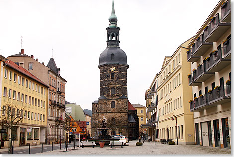 Der 
	Marktplatz von Bad Schandau mit der Johanniskirche.