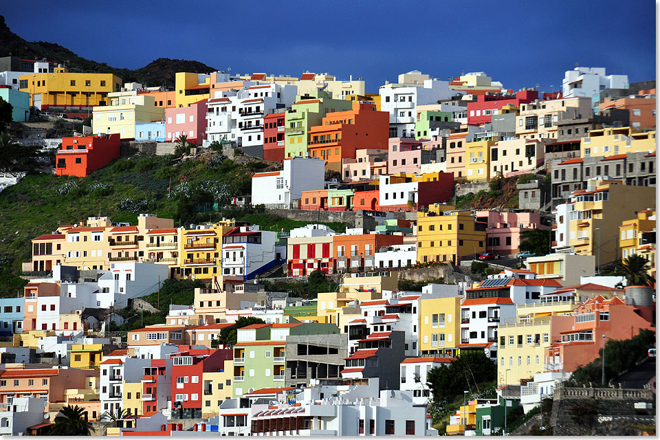 Nach zwei Seetagen erreicht die AIDAvita die Inselhauptstadt San Sebastin de la Gomera.