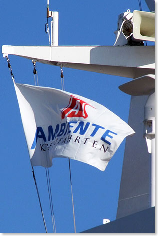 Die Flagge des Charterers, Ambiente Kreuzfahrten.