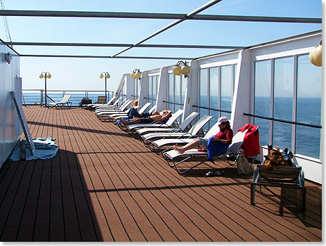 ... im Norden von Porto erst am Nachmittag. Sonnenbaden auch auf dem Oberdeck.