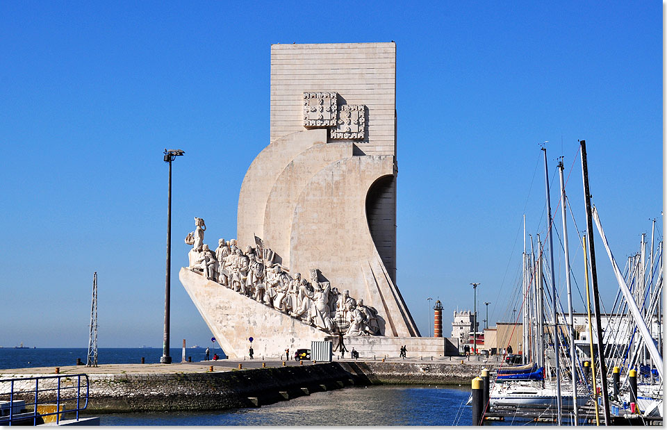 Im Lissanoner Stadtteil Belem befindet sich direkt am Tejo-Ufer das 1960 erbaute Denkmal der Entdeckungen Padrao dos Descobrimentos.